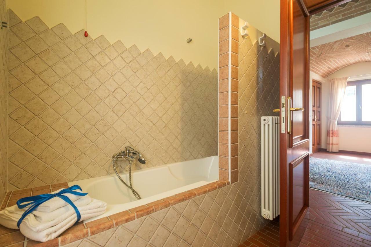 Villa Corrasi Oliena Luxury Eksteriør billede